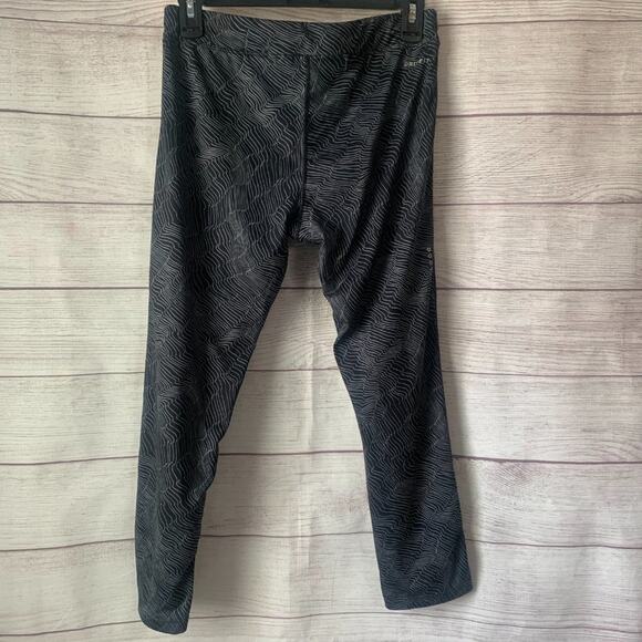 Nike Dri-Fit Capri Yoga Pants Black w/ Light Grey Pattern Back Hip Pocket M - Picture 6 of 11